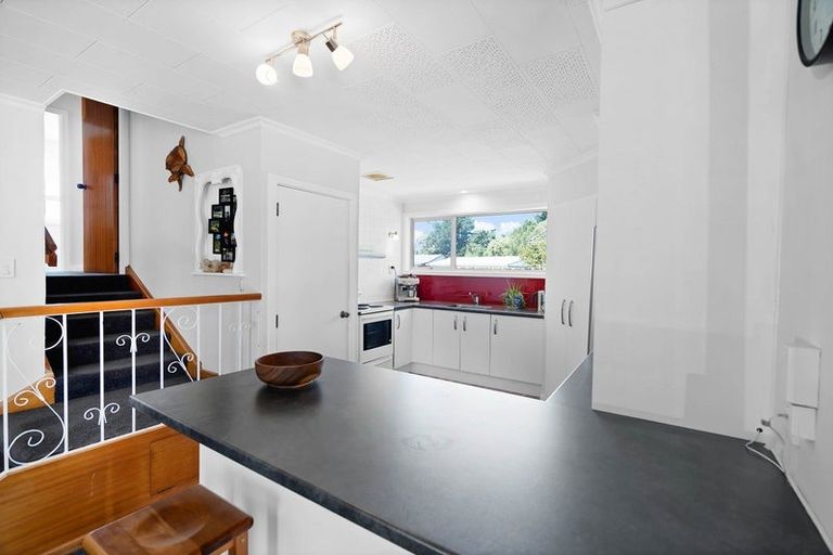 Photo of property in 42 Burnett Street, Oxford, 7430
