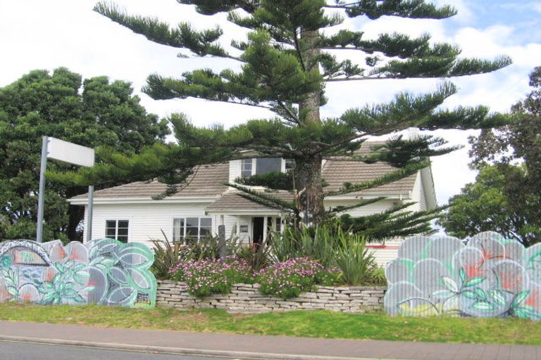 Photo of property in 105 Lincoln Road, Whangamata, 3620