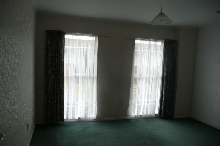 Photo of property in 177a Mitchell Street, Brooklyn, Wellington, 6021