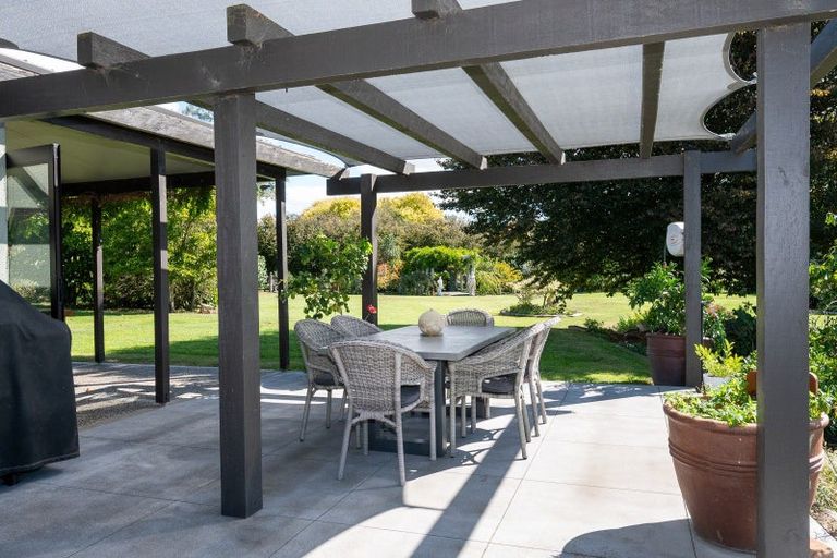 Photo of property in 14 Stock Road, Bridge Pa, Hastings, 4175