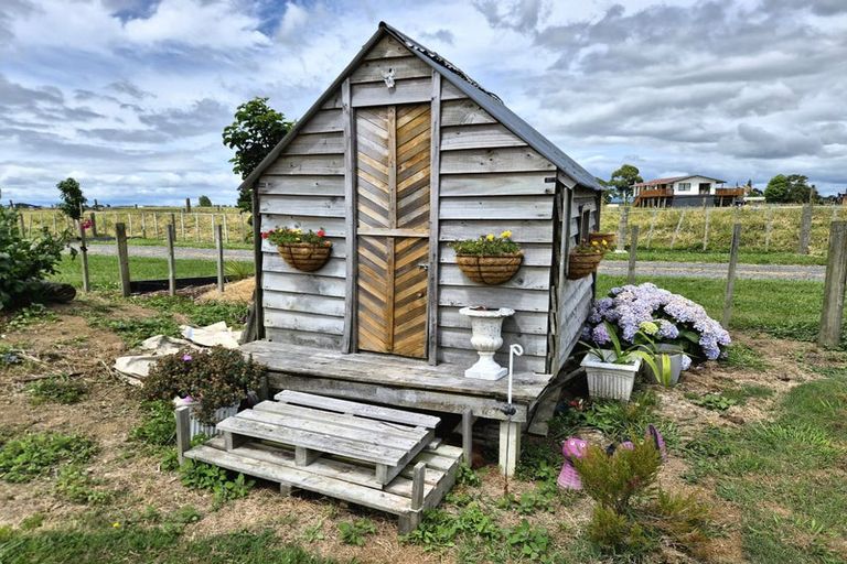 Photo of property in 23 Kirikiri Road West, Kopu, Thames, 3578