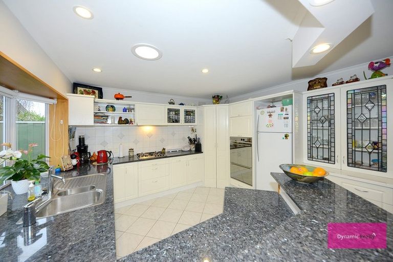 Photo of property in 14a O'connor Place, Burnside, Christchurch, 8053