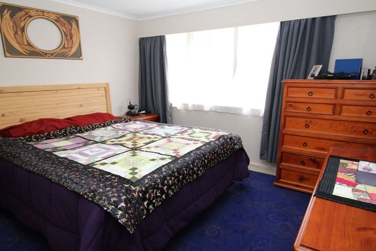 Photo of property in 19 Island View Road, Western Heights, Rotorua, 3015