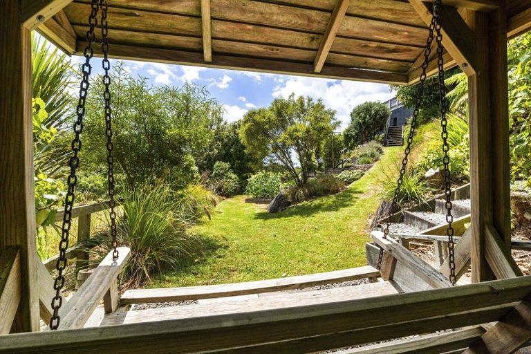 Photo of property in 203 Heta Road, Merrilands, New Plymouth, 4312
