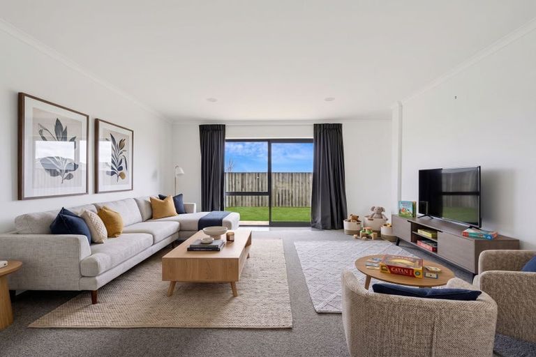 Photo of property in 63 Carroll Place, Owhata, Rotorua, 3010