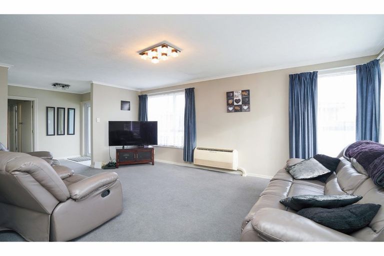 Photo of property in 28 Kelso Crescent, Strathern, Invercargill, 9812