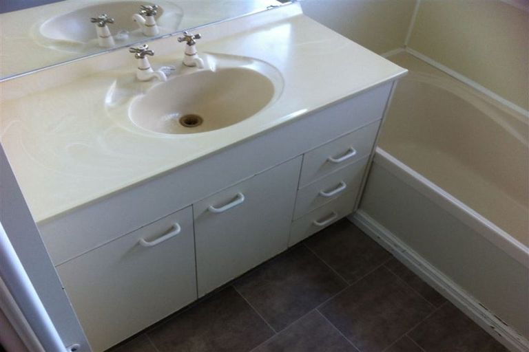 Photo of property in 43 Bank Street, Amberley, 7410