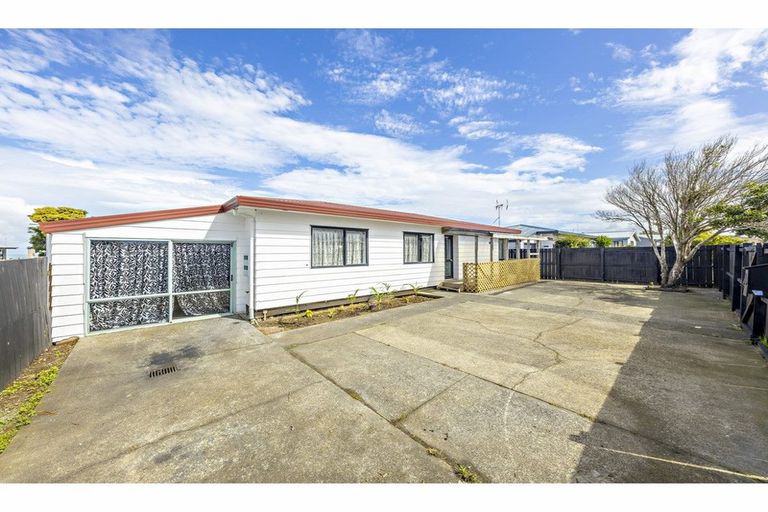 Photo of property in 1/31 Templeton Place, Clendon Park, Auckland, 2103