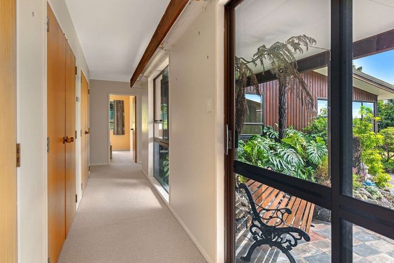 Photo of property in 9 Marshall Road, Hunterville, 4730