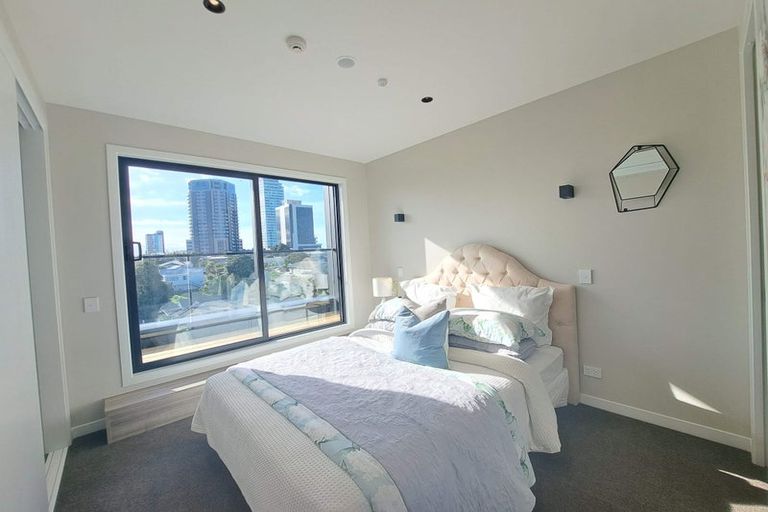 Photo of property in 9/12 Burns Avenue, Takapuna, Auckland, 0622