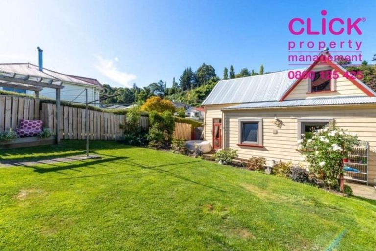 Photo of property in 128 Glen Road, The Glen, Dunedin, 9011