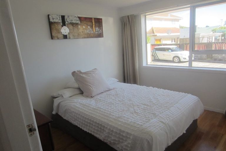 Photo of property in 44a Beauchamp Street, Tawa, Wellington, 5028