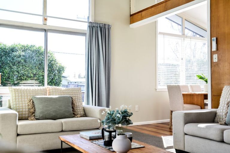 Photo of property in 49 English Street, St Andrews, Hamilton, 3200