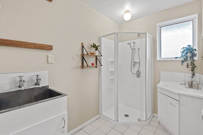 Photo of property in 3/9a Avonhead Road, Avonhead, Christchurch, 8042