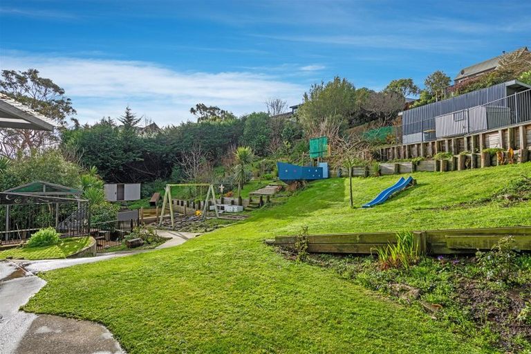 Photo of property in 4 Pentre Terrace, Cashmere, Christchurch, 8022