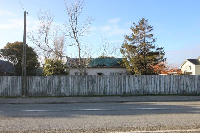 Photo of property in 59 Seaward Road, Edendale, 9825