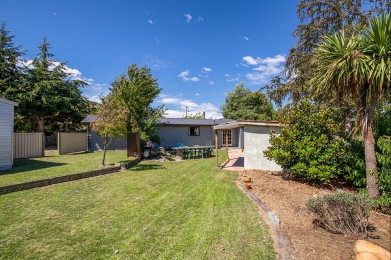 Photo of property in 22 Dunstan Street, Clyde, 9330