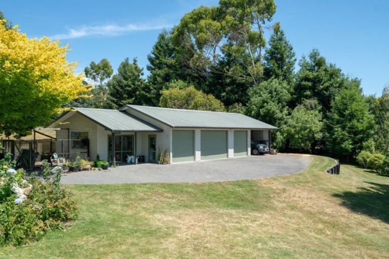 Photo of property in 22 Blue Ridge Drive, Acacia Bay, Taupo, 3385