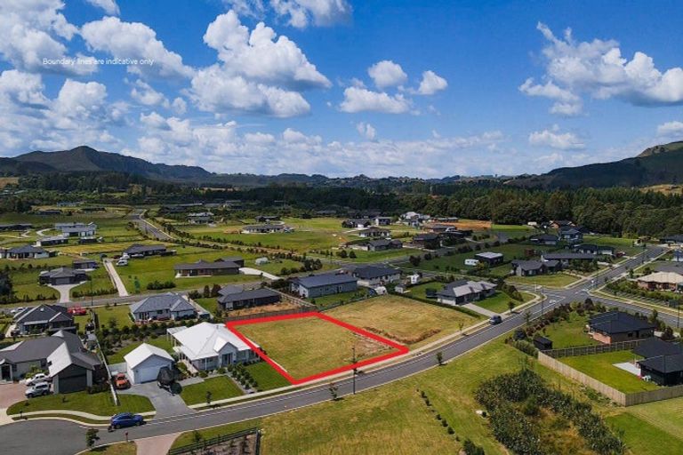 Photo of property in 6 Pukatea Lane, Kinloch, Taupo, 3377