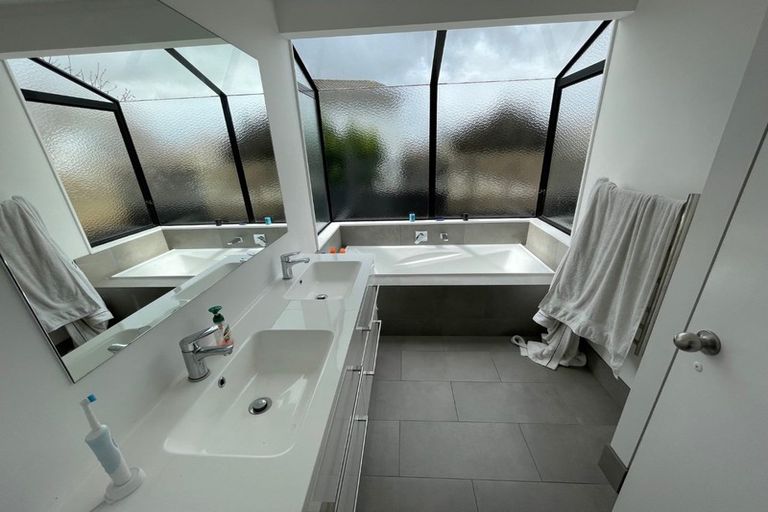 Photo of property in 113 Carnoustie Drive, Wattle Downs, Auckland, 2103