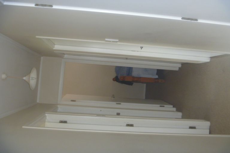 Photo of property in 1/2 Walter Strevens Drive, Conifer Grove, Takanini, 2112