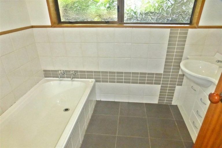 Photo of property in 97 Halswell Junction Road, Halswell, Christchurch, 8025