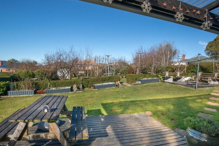 Photo of property in 132 Centennial Avenue, Helensburgh, Dunedin, 9010