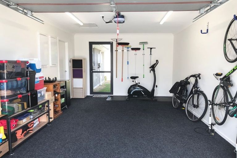 Photo of property in 79a Hinemoa Street, Levin, 5510