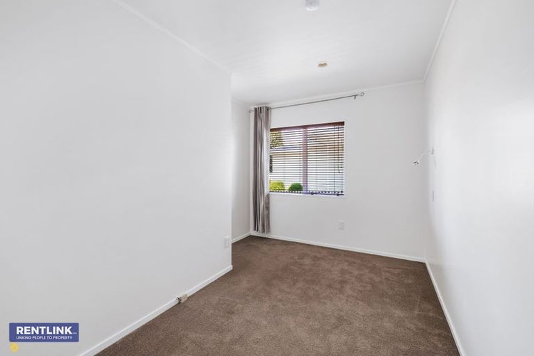Photo of property in 19 Millers Road, Brookfield, Tauranga, 3110