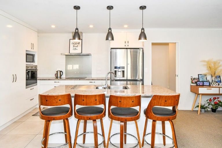 Photo of property in 12 Helenvale Crescent, Pokeno, 2402