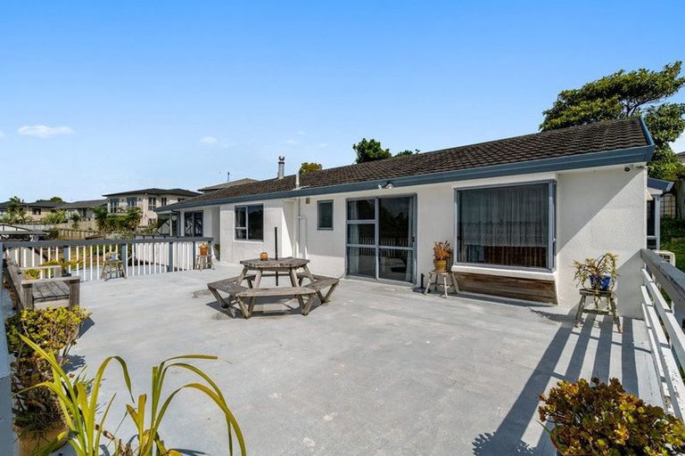 Photo of property in 5a Costar Place, Wiri, Auckland, 2104