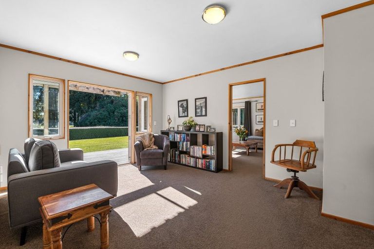 Photo of property in 99 Kapukapu Road, Hamurana, Rotorua, 3096