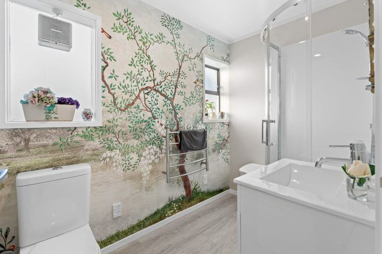 Photo of property in 819 Whangaparaoa Road, Manly, Whangaparaoa, 0930