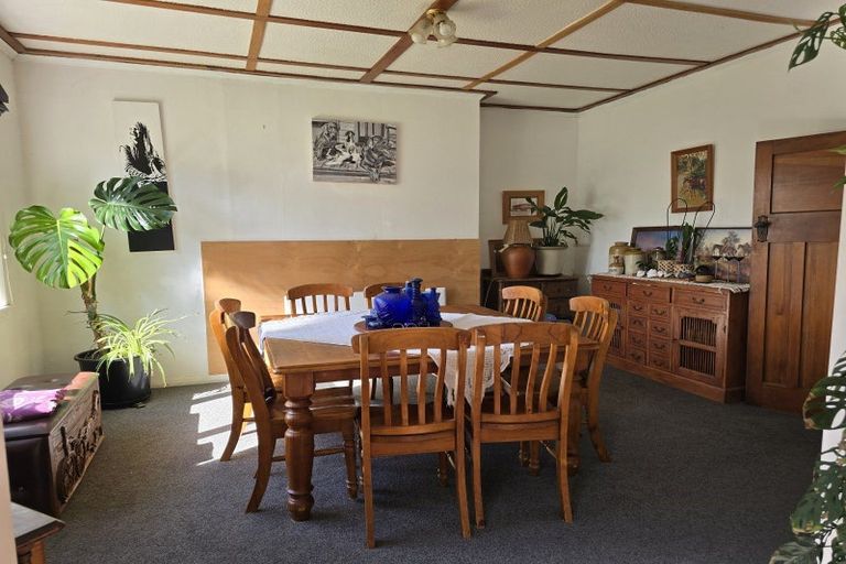 Photo of property in 102 Putiki Drive, Putiki, Whanganui, 4500