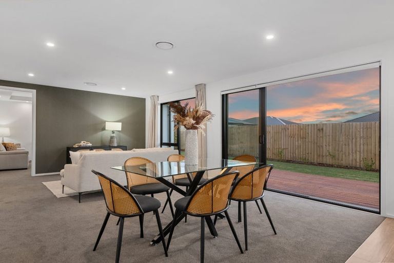 Photo of property in 112 Aviemore Drive, Marshland, Christchurch, 8083