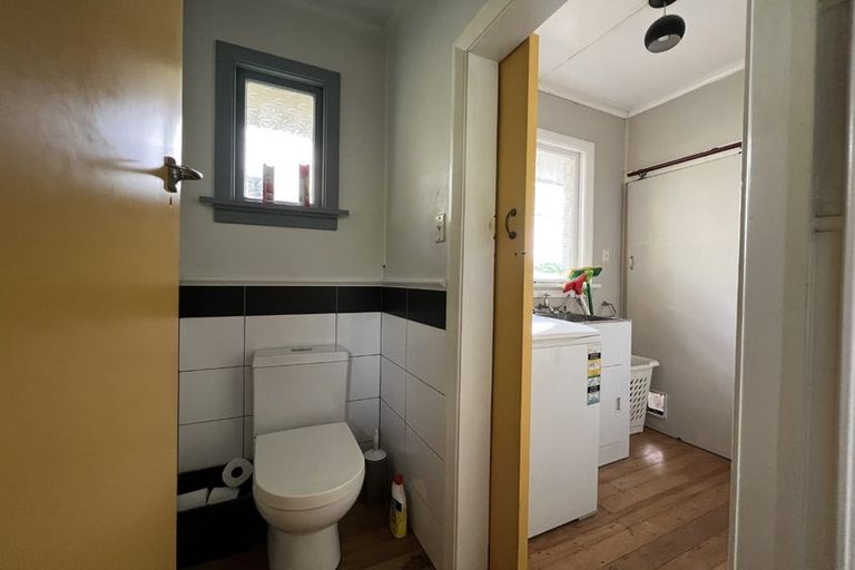 Photo of property in 57 Murray Street, Kew, Dunedin, 9012