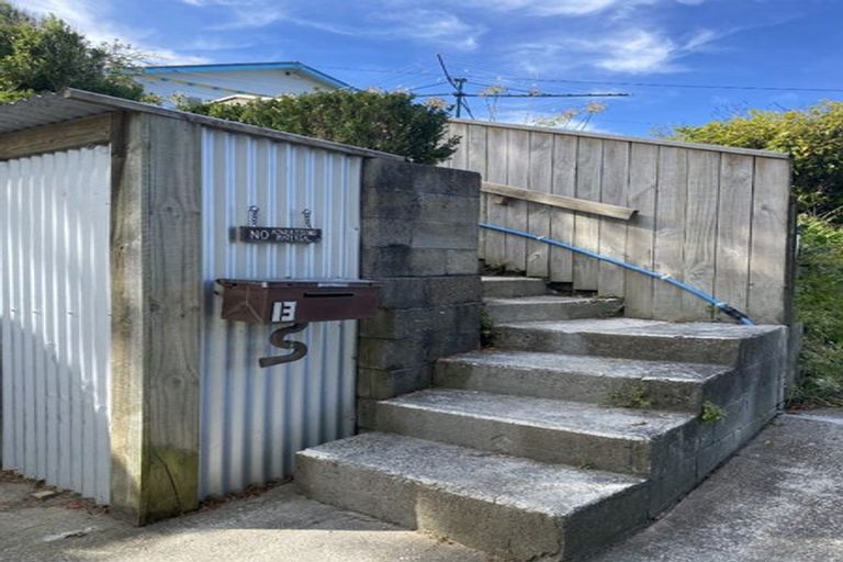 Photo of property in 13 Liardet Street, Vogeltown, Wellington, 6021