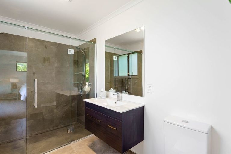 Photo of property in 5 Morepork Drive, Waikanae, 5036