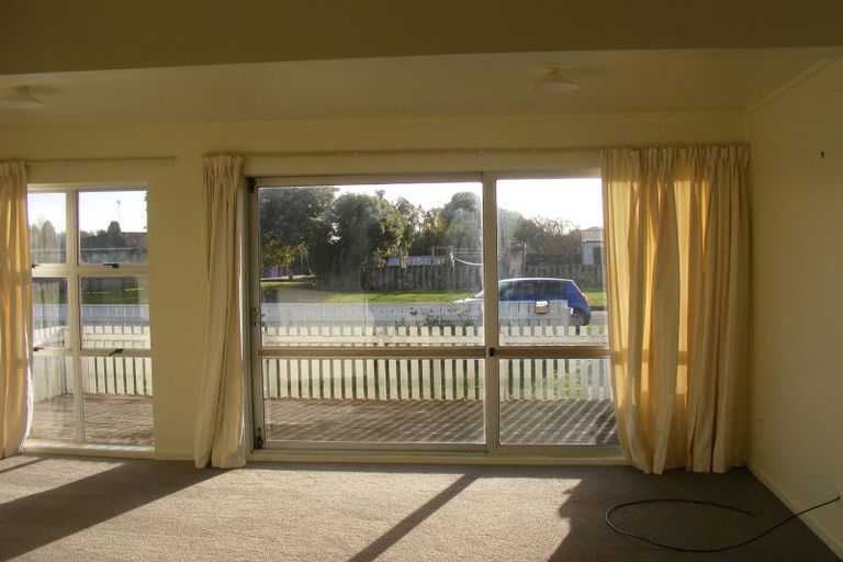 Photo of property in 42 Futter Street, Foxton, 4814