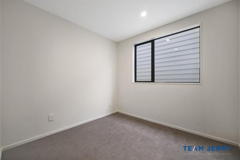 Photo of property in 65 Survila Street, Papakura, 2110