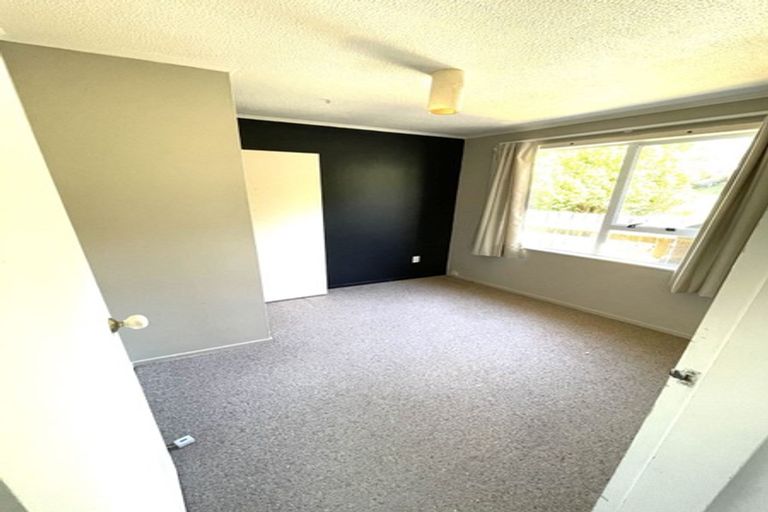 Photo of property in 16a Nalanda Crescent, Broadmeadows, Wellington, 6035