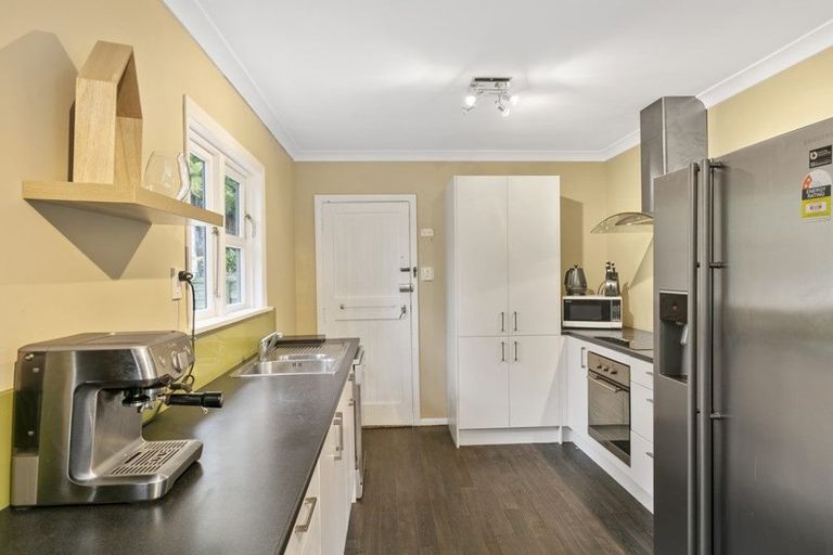 Photo of property in 38a Hine Road, Wainuiomata, Lower Hutt, 5014