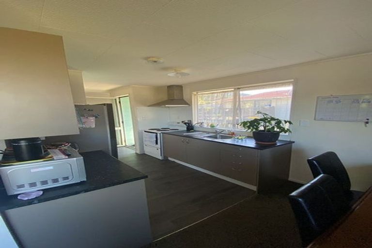 Photo of property in 19 Crystal Place, Pukehangi, Rotorua, 3015