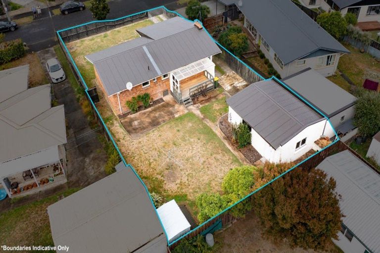 Photo of property in 47 Mears Road, St Andrews, Hamilton, 3200