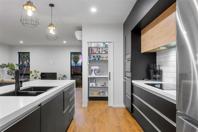 Photo of property in 28 Wakeman Way, Kaiapoi, 7630