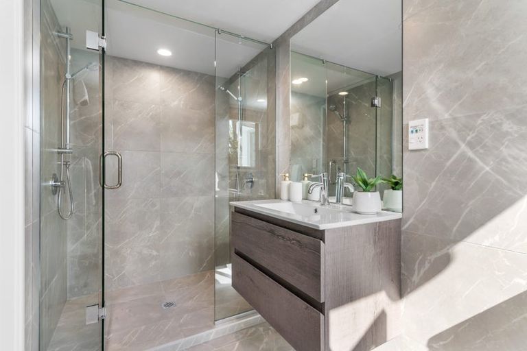 Photo of property in 2/37 Poynder Avenue, Merivale, Christchurch, 8014