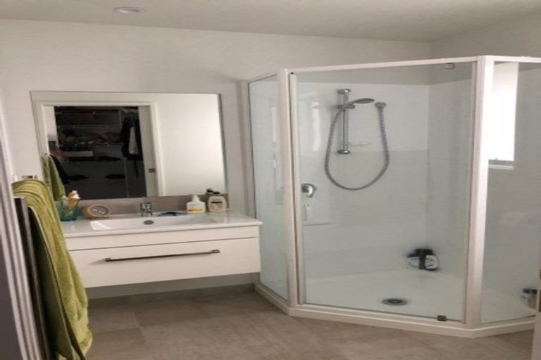 Photo of property in 8 Dunkeld Drive, Papamoa, 3118