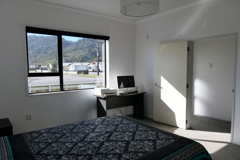Photo of property in 94 Ward Street, Cobden, Greymouth, 7802