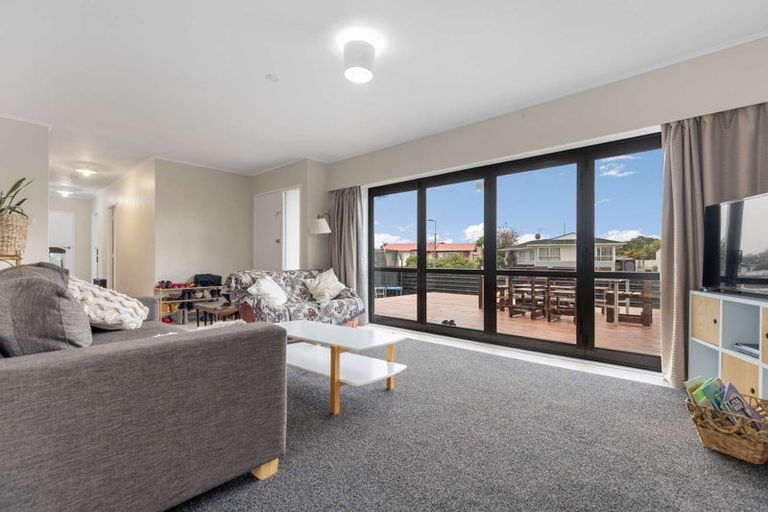 Photo of property in 3 Marion Place, Deanwell, Hamilton, 3206