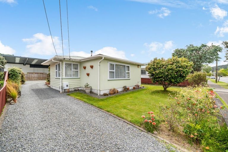 Photo of property in 219 Taita Drive, Avalon, Lower Hutt, 5011